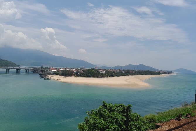 Hue to Hoi an by Private Car With Multi Sightseeing Stops - Must-See Attractions Along the Way