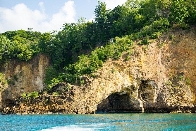 Island Tour Sightseeing - Unique Experiences