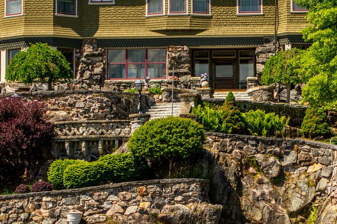 Islands, Lighthouses, and Castle Tour on the St. Lawrence River - Meeting Point Details