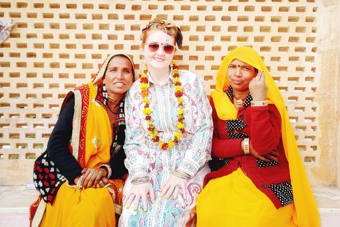 Jaipur Sightseeing and Shopping: Guided Tour by Private Car - Customer Experiences and Reviews