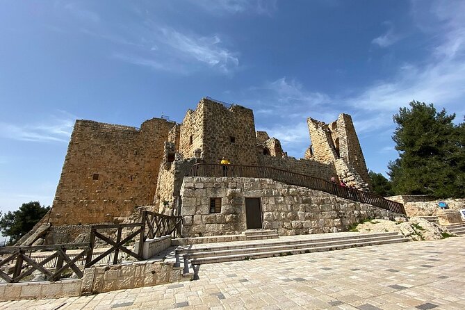Jerash and Ajloun Castle Full Day Tour - Discovering Ajloun Castle
