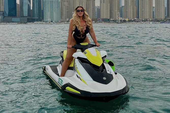 Jetski Dubai 30 Minute Guided Sightseeing Tour - Safety and Accessibility Information