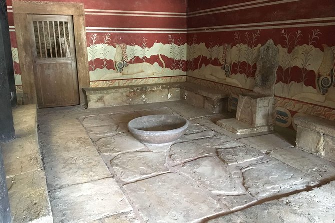 Knossos Palace Exclusive Tour (Small Group) - Guest Feedback