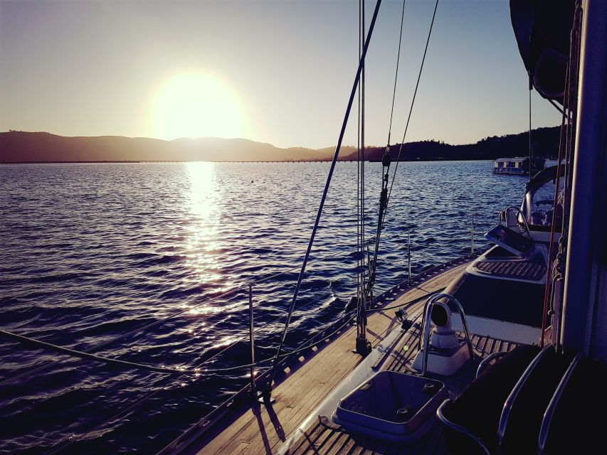 Knysna Sunset Sailing Cruise With Light Dinner and Wine - Important Considerations