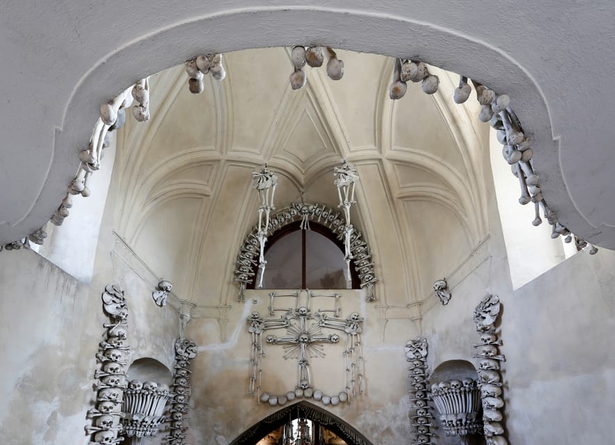 Kutná Hora: Sedlec Ossuary Skip-the-Line Ticket & Audioguide - Meeting Point and Directions