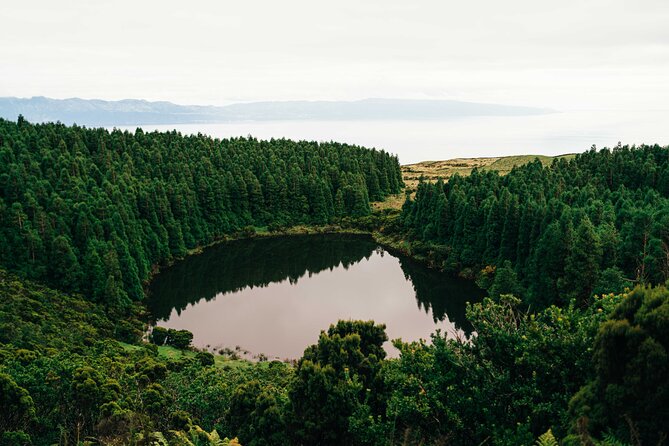Lakes and Volcanoes Private Jeep Tour (Full Day) - What to Expect