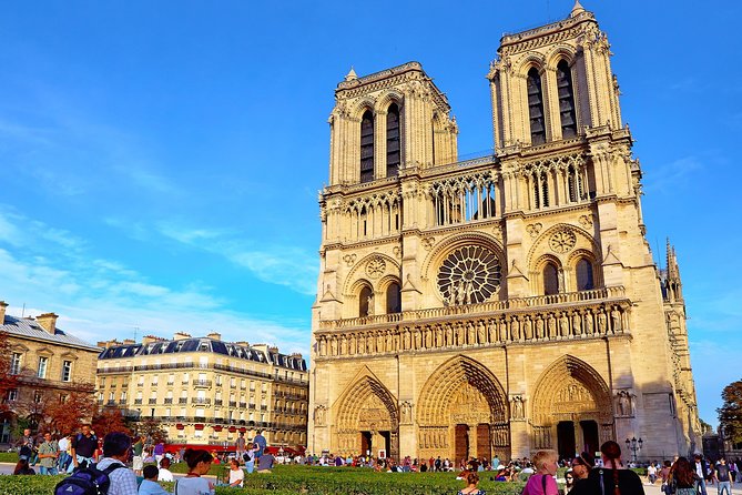 Le Havre to Paris Luxury Van Review - Confirmation and Private Tour