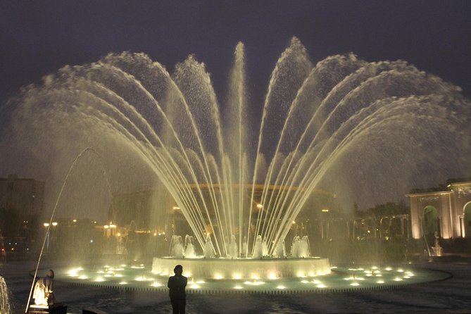 Lights, Pisco & Fun: Night City Tour Plus Pisco Tasting - Discovering Local Street Food Delights