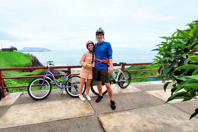 Lima Bike Tour in Miraflores & Barranco - Shared Small Group - Professional Guide