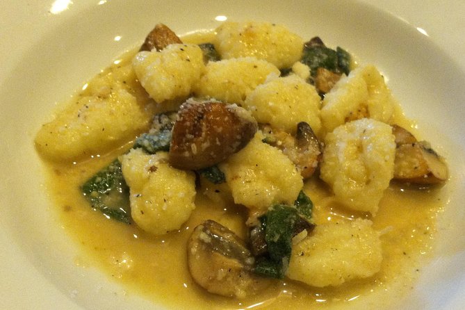 Little Italy Neighborhood Food Tour of Cleveland - Guest Experiences
