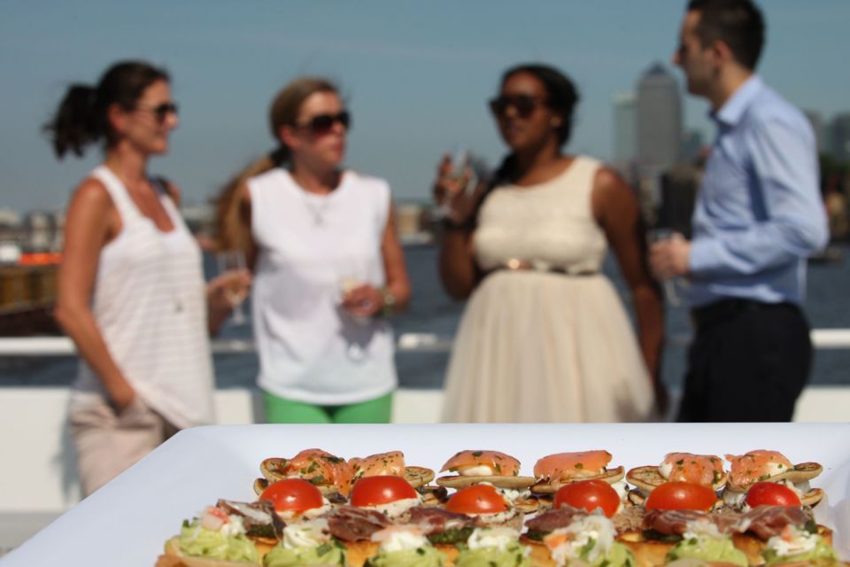 London: River Thames Evening Cruise With Bubbly and Canapés - Participant Information