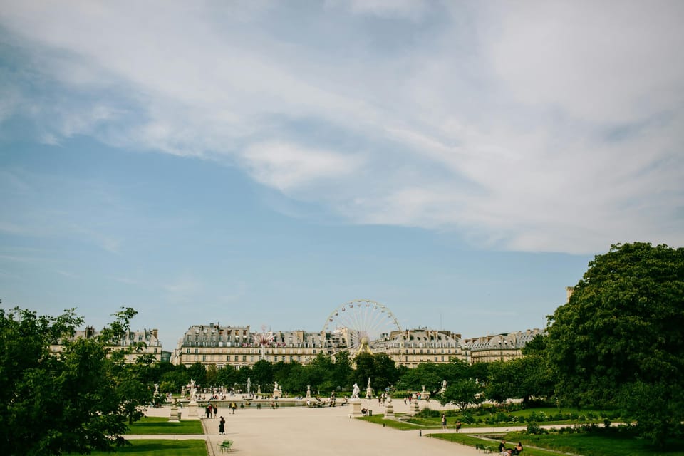 Louvre Museum:Fast Track Entry Ticket+Art & Pop Culture Tour - Meeting Point and Important Information