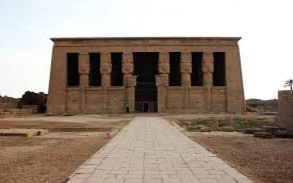 Luxor: Dendera and Medinet Habu Private Guided Day Tour - Accessibility Features