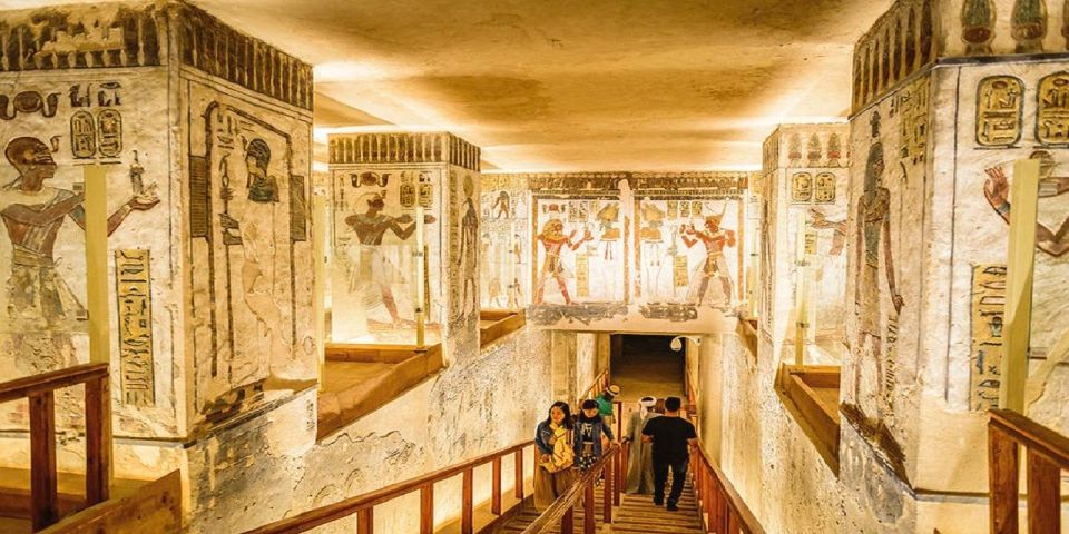 Luxor: Full Day Trip to West Bank , Lunch, & Sound and Light - Inclusions and Language Options