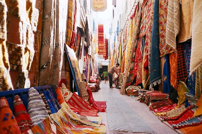 Luxury Full Day Trip to Essaouira - Local Experiences