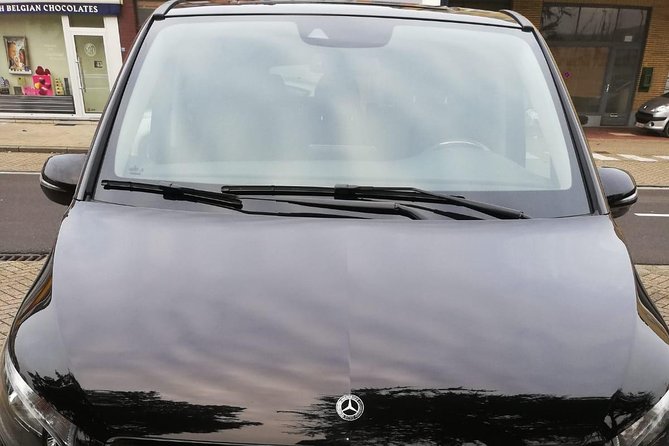 Luxury Minivan From Charleroi Airport to the City of Brussels - Accessibility and Comfort