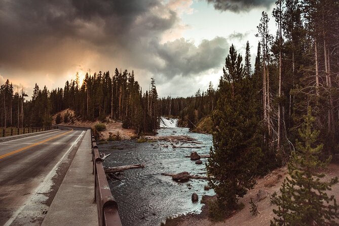 Luxury Private Grand Teton National Park Full-Day Tour - Pickup and Transportation Details