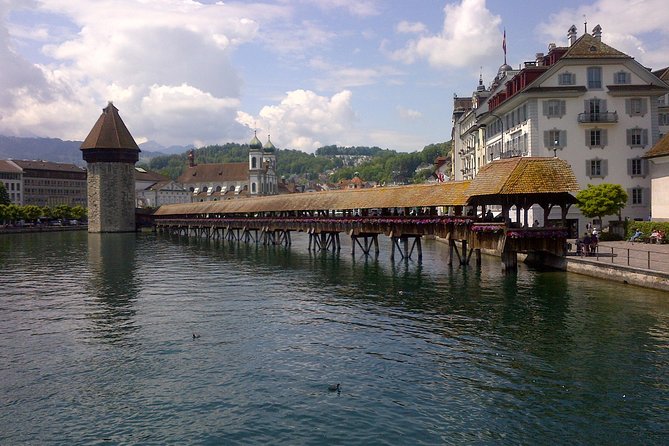 Luzern Discovery:Small Group City Walk and Lake Cruise From Basel - Walking Tour of Lucerne