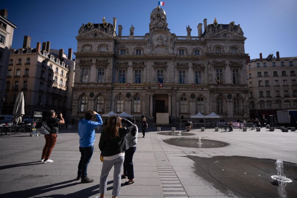 Lyon Essential: Visit of the City - Guided Tour Features