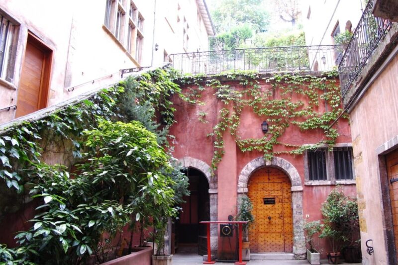 Lyon Old Town Highlights and History Private Walking Tour - Guide and Group Information