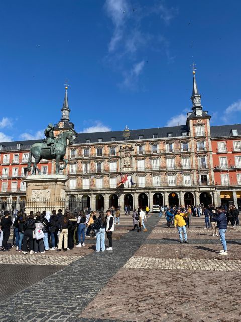 Madrid: Monastery of Descalzas Reales Tour With Tickets - Tour Overview