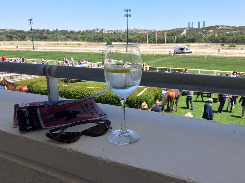 Madrid: Zarzuelas Racecourse Guided Tour - Accessibility and Requirements