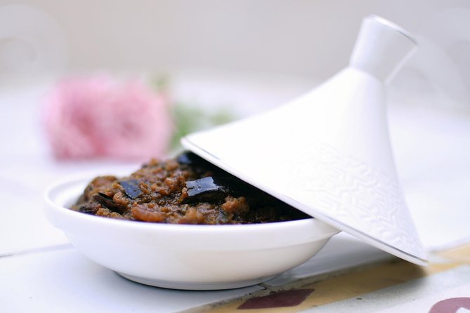 Market Tour & Moroccan Cooking Class in Casablanca With Transfers - Savoring the Home-Cooked Meal