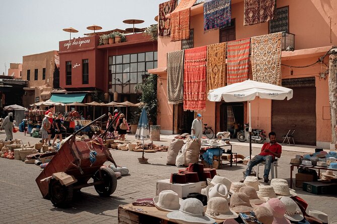 Marrakech: 3-Hour Tour of the Picturesque Souks - Experiencing the Sights and Sounds