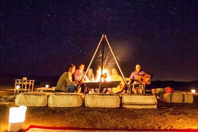 Marrakech: Agafay Desert Sunset Dinner With Show and Transfers - Setting and Ambiance