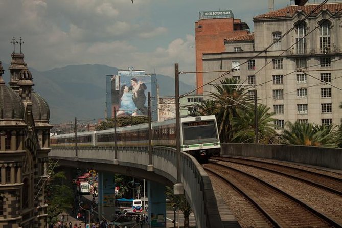 Medellin City Tour With Plaza De Botero and Antioquia Museum