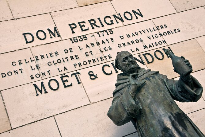 Moet Et Chandon Tasting and Fun Private Tour in Champagne - Savoring Lunch With Local Recommendations