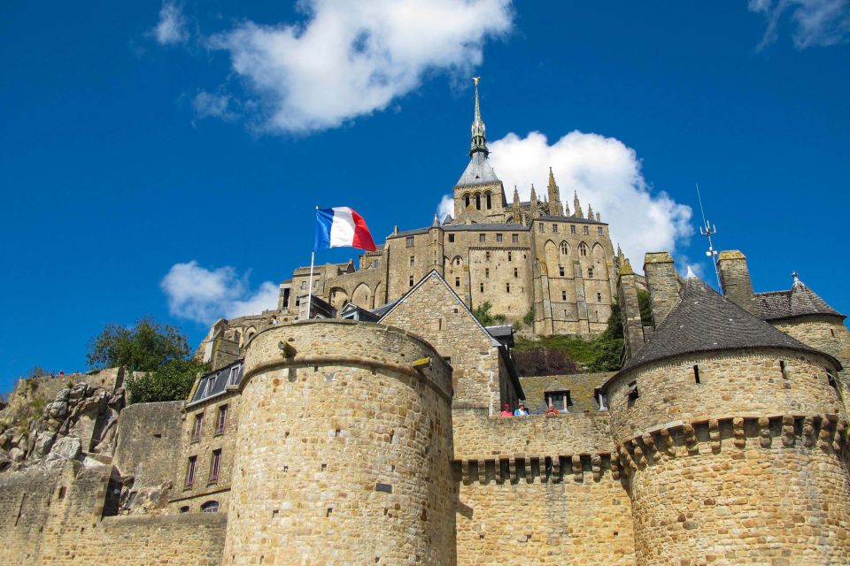 Mont Saint-Michel: Self-Guided Tour of the Island - Audio Guide Features