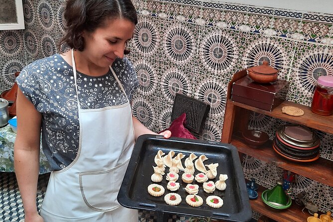 Moroccan Hands on Traditional Pastries & Tea Class in Marrakech - Positive Traveler Feedback