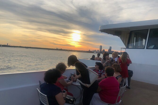 New York City Skyline Sunset and Night Cruise - Customer Reviews Summary