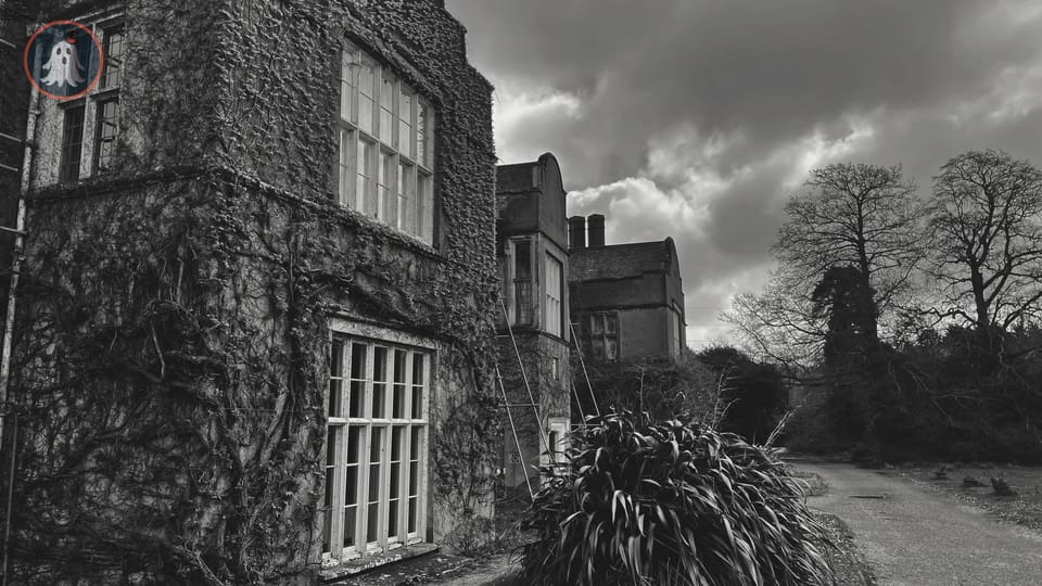 Newton Abbot: Old Forde House Paranormal Investigation - Guided Séance and Spiritual Communication