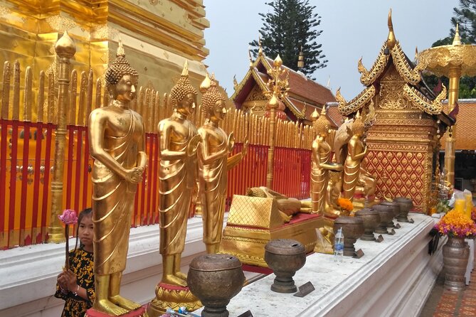 No.1 Chiang Mai: 3-Hour Monk Trail Hike to Wat Doi Suthep & Palad - Essential Gear