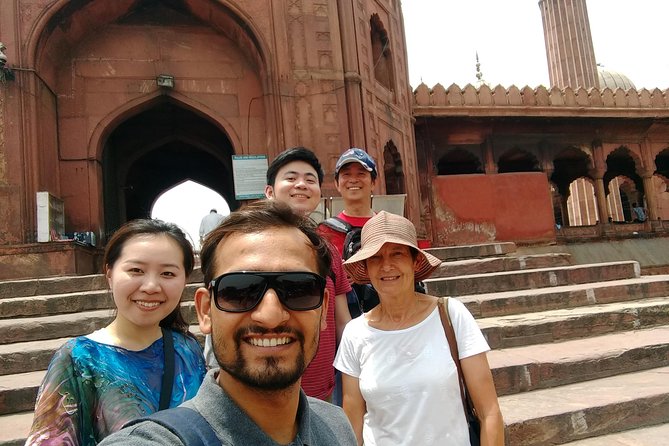 Old Delhi and Temples Tour With a Local - Customer Experiences and Feedback