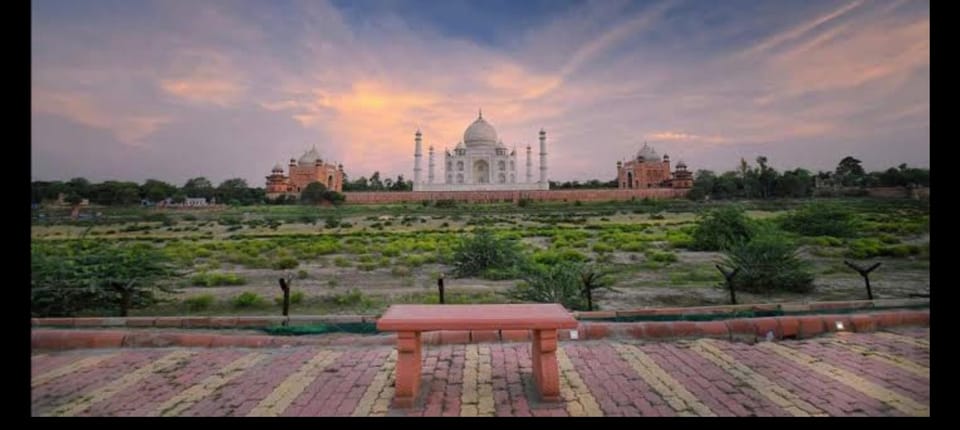 One Day Tour of Taj Mahal & Agrafort, With Experienced Guide - Included Services