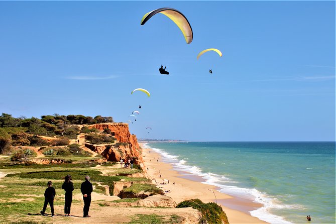 Paragliding Algarve Experience - Paragliding Pilots: Nelson and Veronica