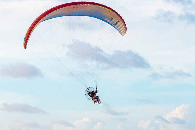 Paramotor Flight in Porto Das Dunas - What to Expect During the Flight