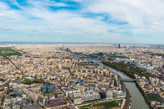 Paris and Versailles Sightseeing Helicopter Tour - Customer Feedback and Reviews
