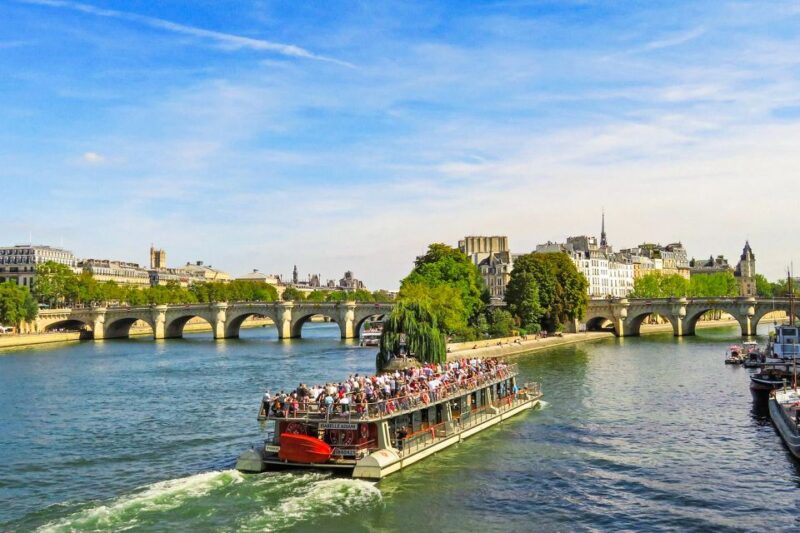 Paris: Day or Sunset Cruise With Drink, Ice Cream or Dessert - Departure Times
