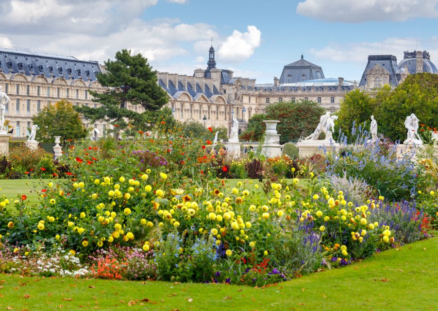 Paris: Highlights & History Self-Guided Walking Tour - Meeting Point