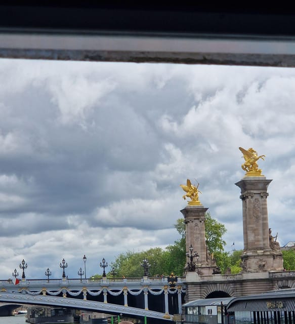 Paris: Private Cruise on the Seine - Customizable Cruise Options