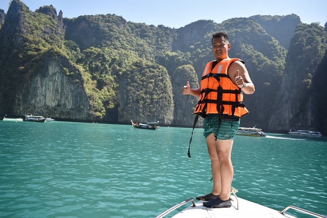 Phi Phi Islands and Maya Bay Tour by Speedboat From Krabi - Food and Dining Options