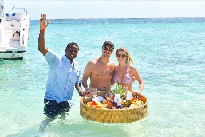Pigs Beach, Green Turtle Cay, Rose Island Private Tour - Reviews Summary