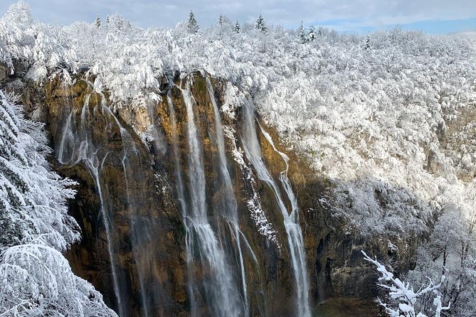 Plitvice Lakes National Park Full Tour - Discovering the Upper Lakes