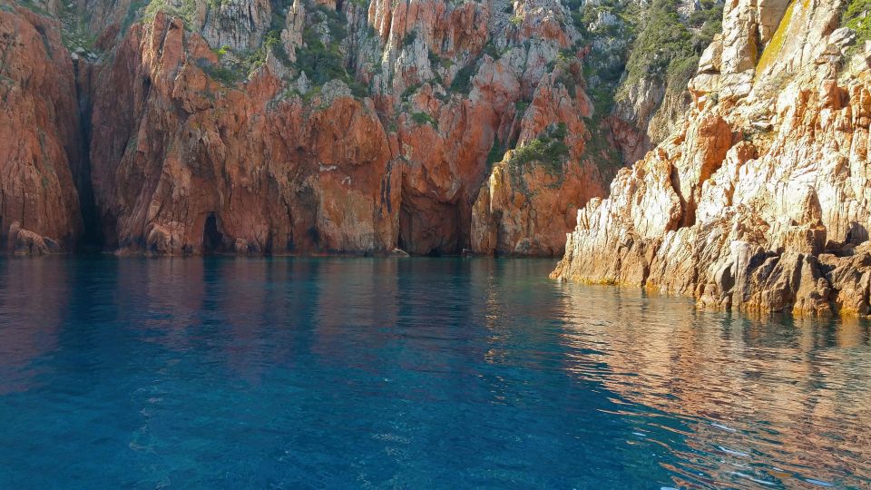 Porto: Creeks of Piana & Capo Rosso Guided Boat Tour - Genoese Tower of Turghiu