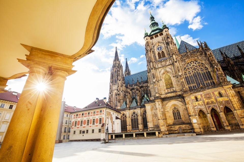 Prague: 3h Private Tour of Prague Castle, Admission Incl. - Inclusions