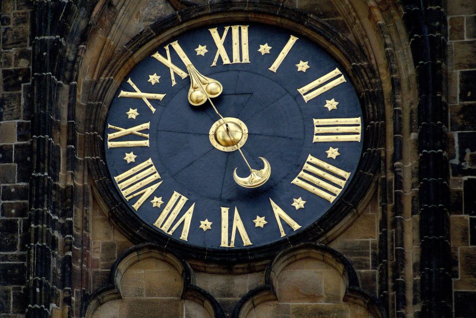 Prague Castle Walking Tour - Meeting Point and Pickup